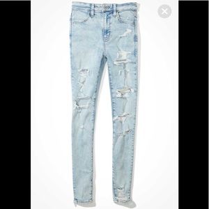 American Eagle 🦅 Rip Jeans